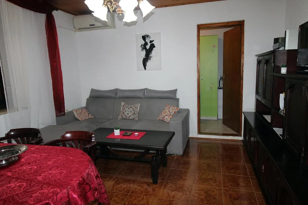 Apartment Zepina Pula 0*,  Croatia